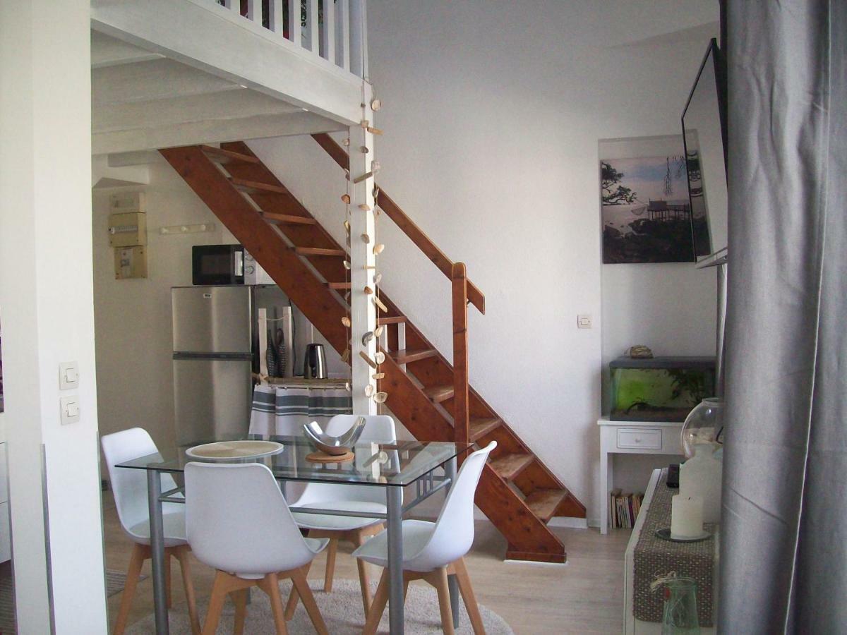 Appartements Les Remparts D'Alienor Poitiers Exterior foto